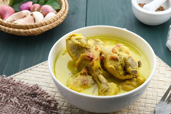 Organic Turmeric Chicken Recipe | Spicy Organic